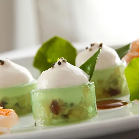 Le Saint-james Hotel