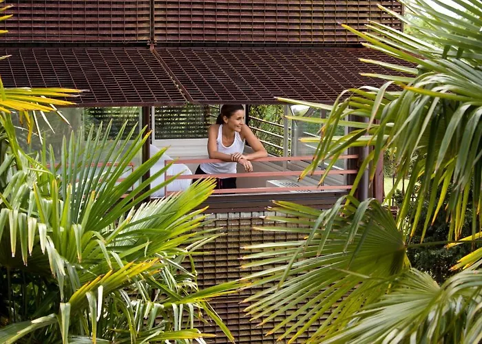 Le Saint-james Hotel 4*